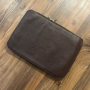 Portland Leather Goods zipper laptop sleeve
